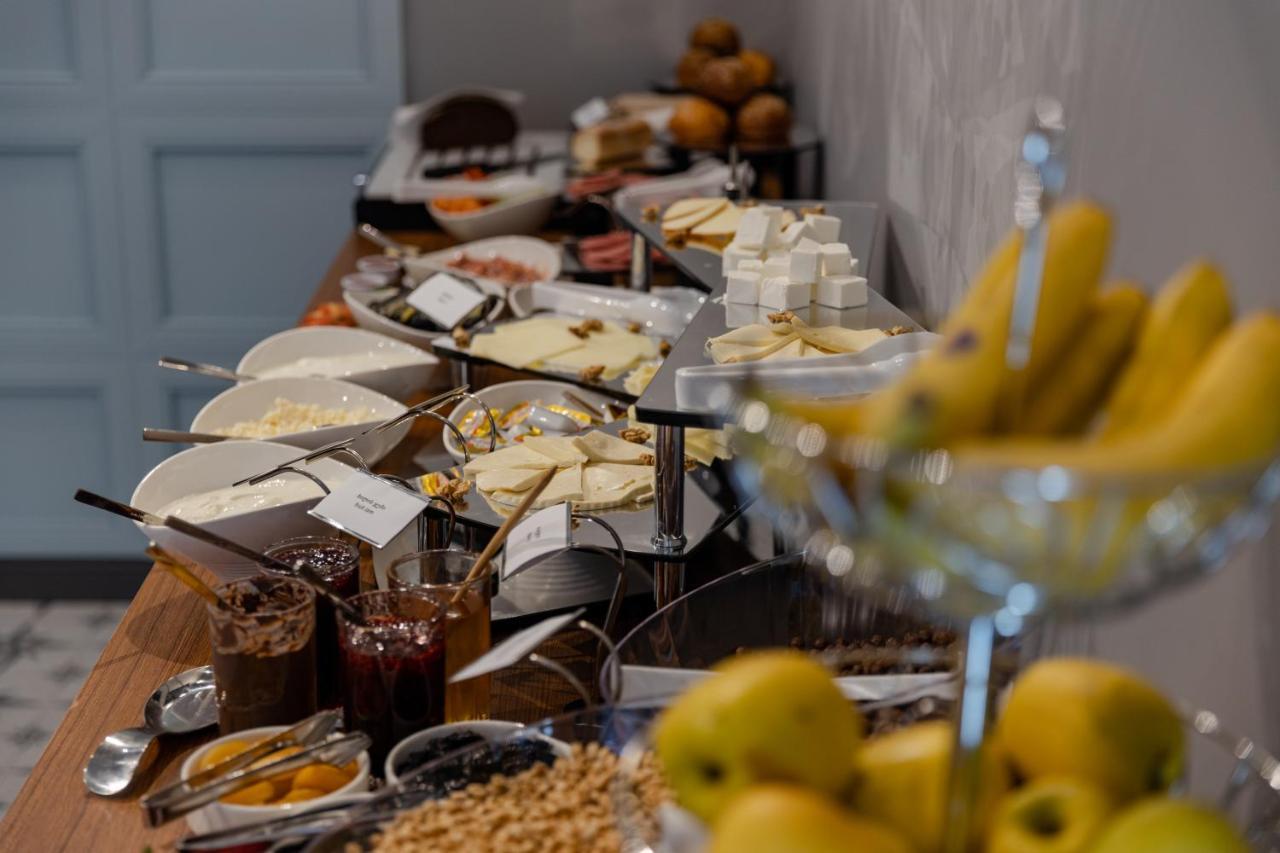 Hotel Monarch Batumi Zewnętrze zdjęcie