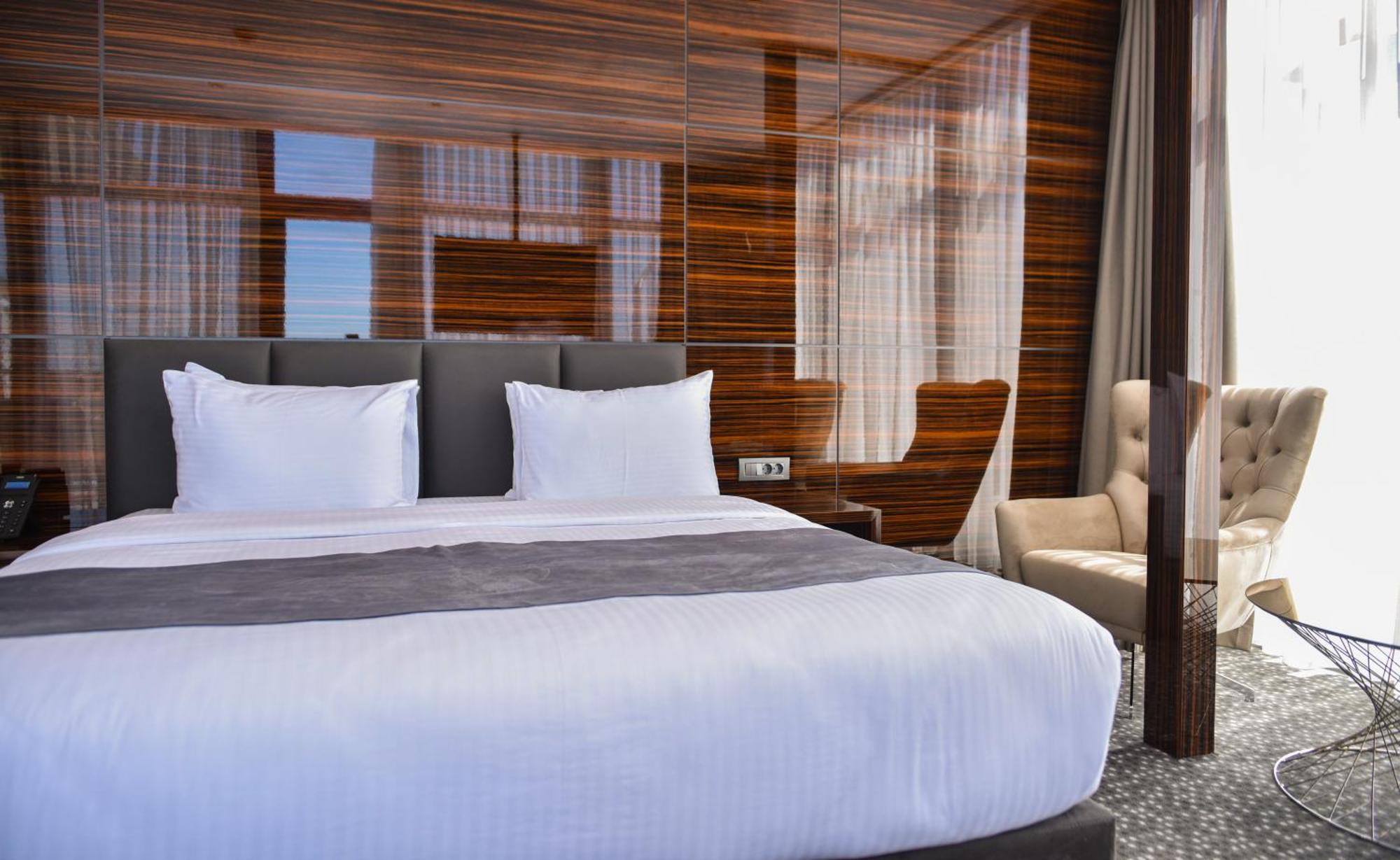 Hotel Monarch Batumi Zewnętrze zdjęcie
