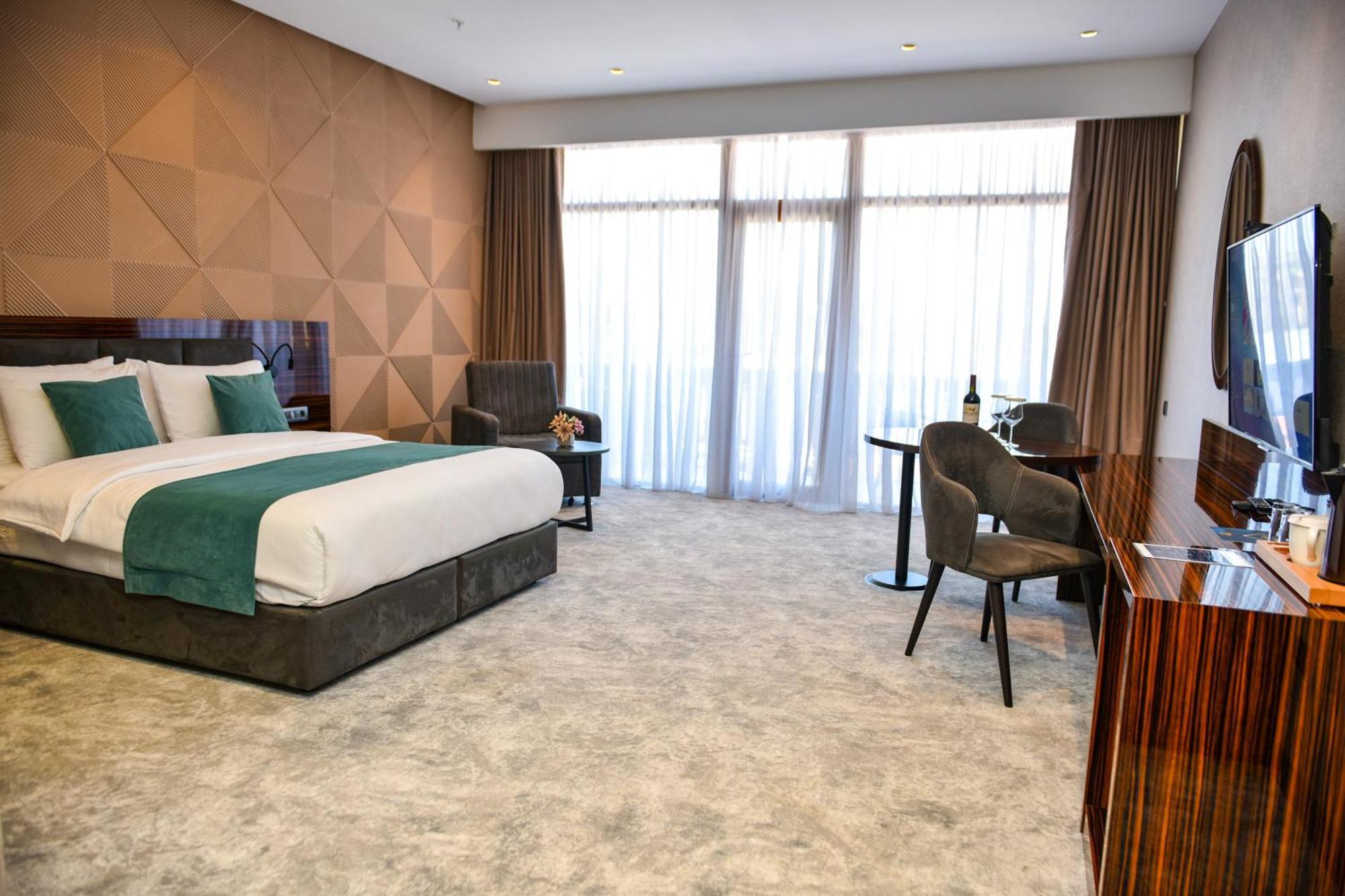 Hotel Monarch Batumi Zewnętrze zdjęcie